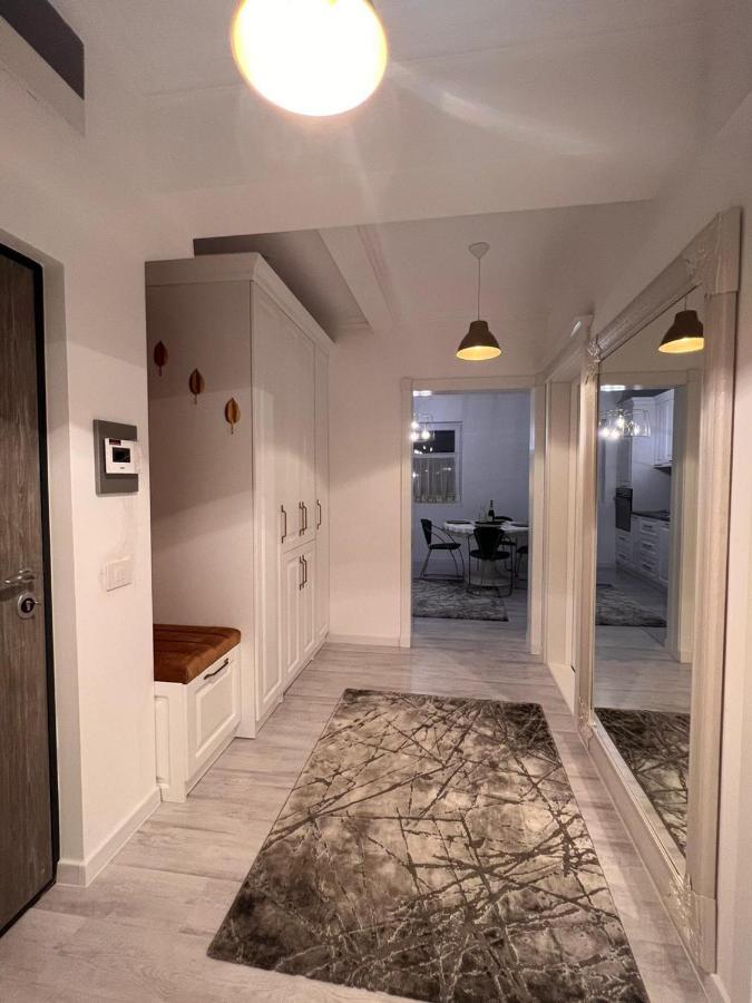 Apartament Larysse オラデア エクステリア 写真